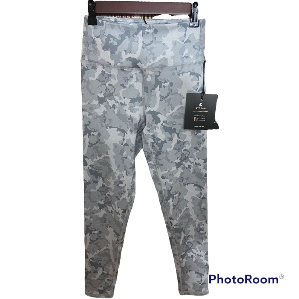 KYODAN HIGH WAIST LEGGINGS : SILVER GREY CAMO - Picture 3 of 11